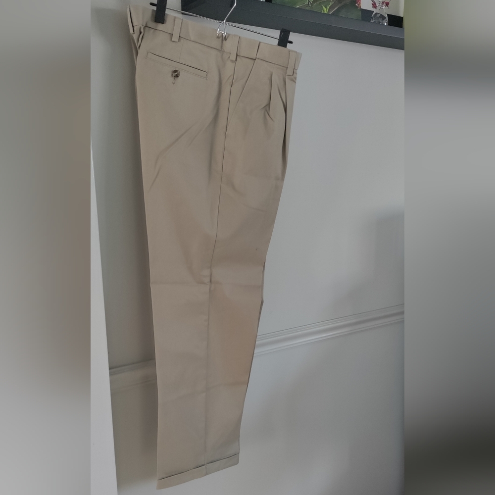 NWOT Men's Khaki George 36 x 32